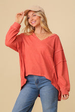 Load image into Gallery viewer, Thermal High Low V-Neck Oversized Top