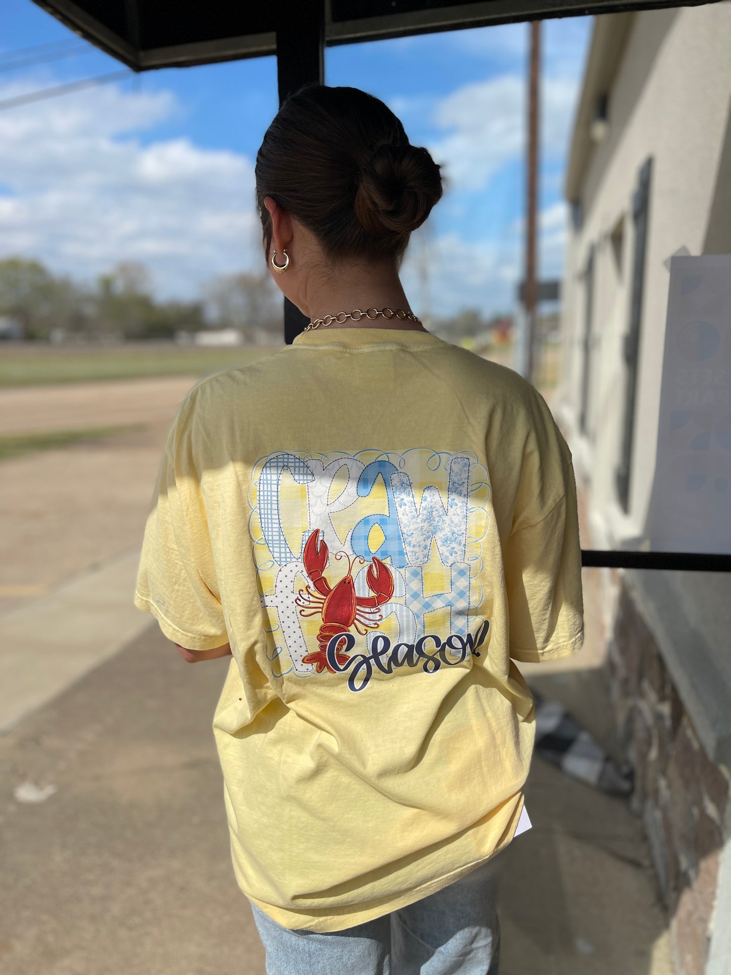 Crawfish season tee