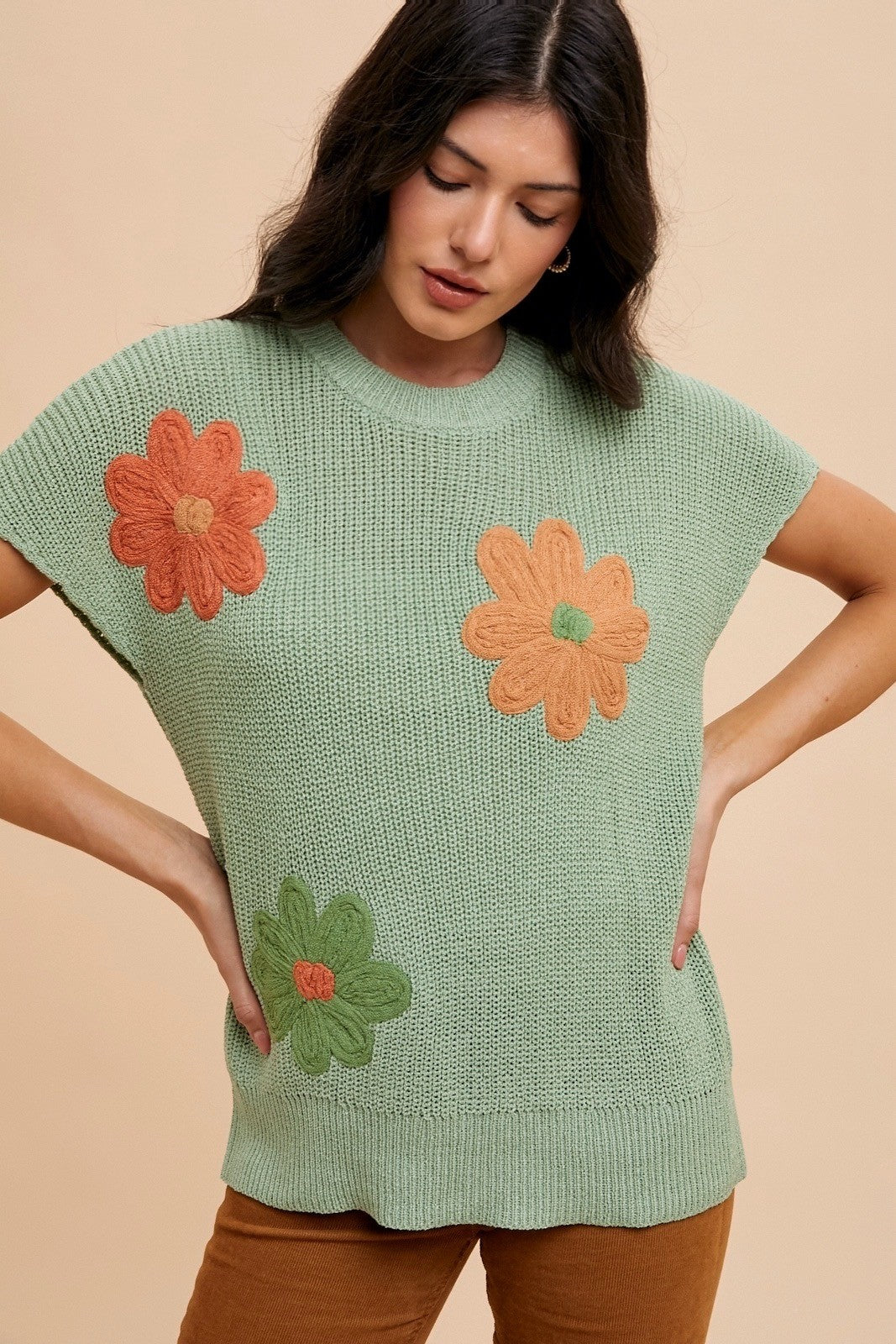 Large Flower Short Sleeve Lightweight Sweater