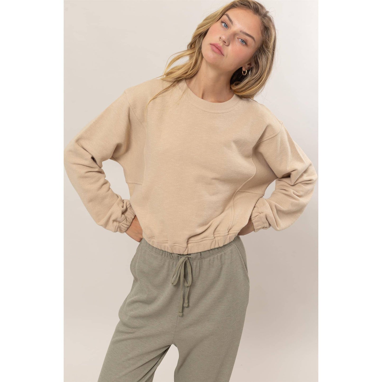 Cropped Pullover Sweatshirt