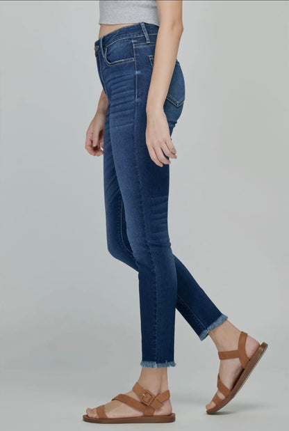 CELLO Mid Rise Crop Skinny With Frayed Hem