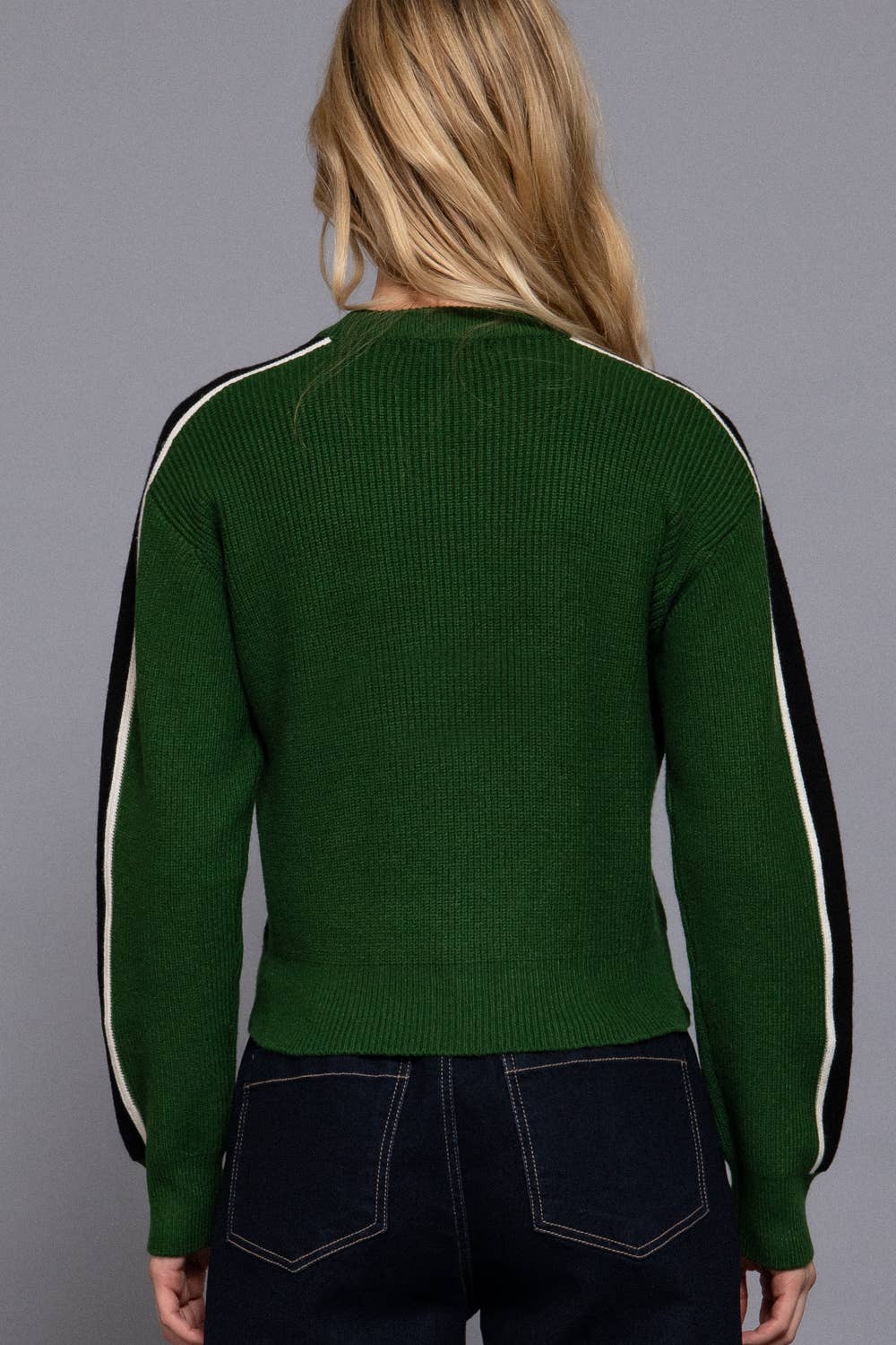 Long Sleeve Round Neck Sleeve Line Detail Sweater
