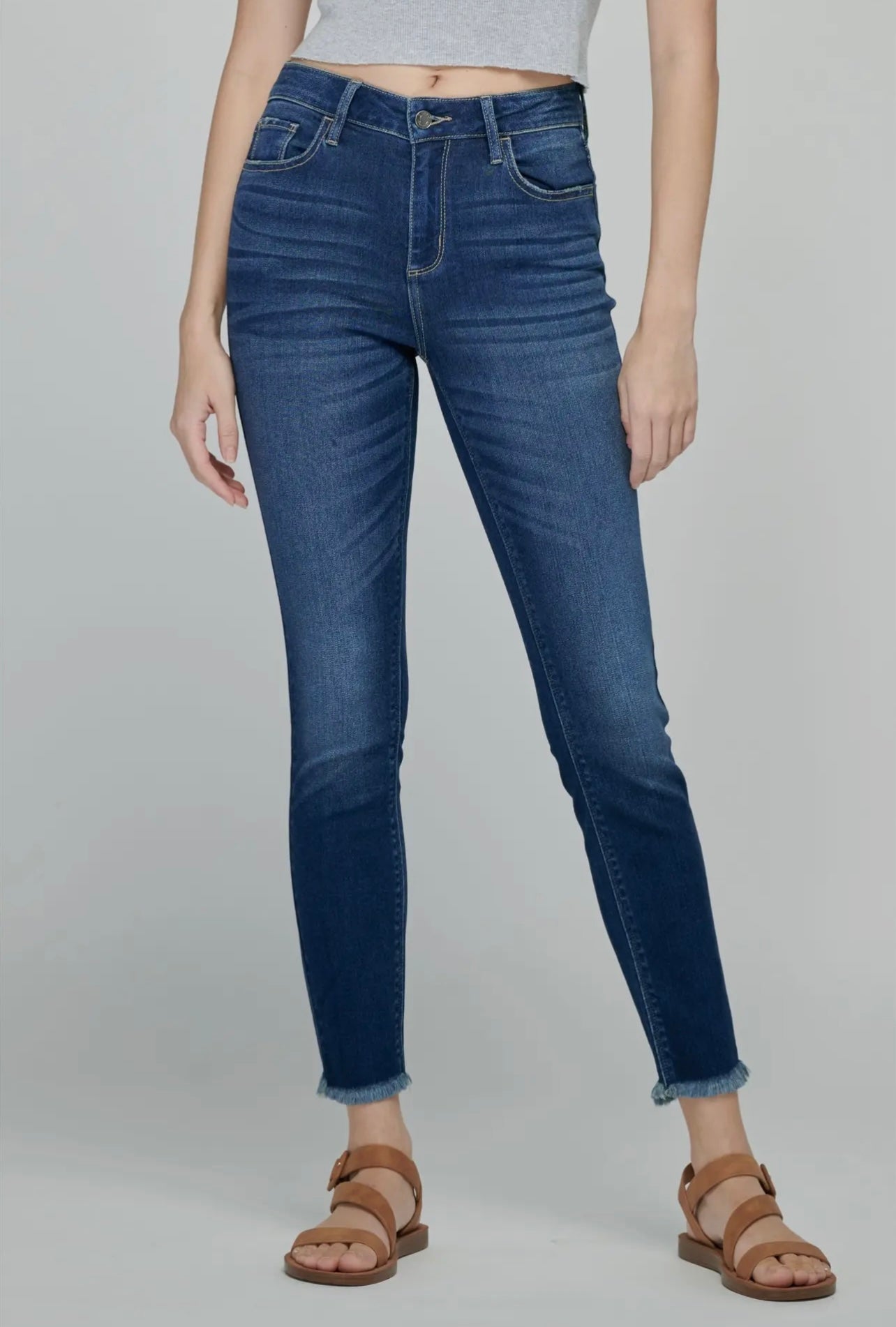 CELLO Mid Rise Crop Skinny With Frayed Hem