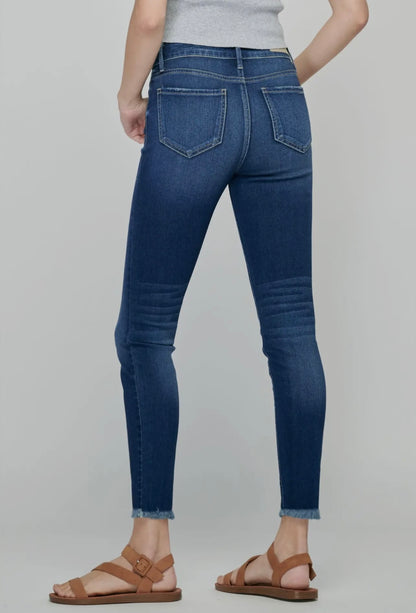 CELLO Mid Rise Crop Skinny With Frayed Hem