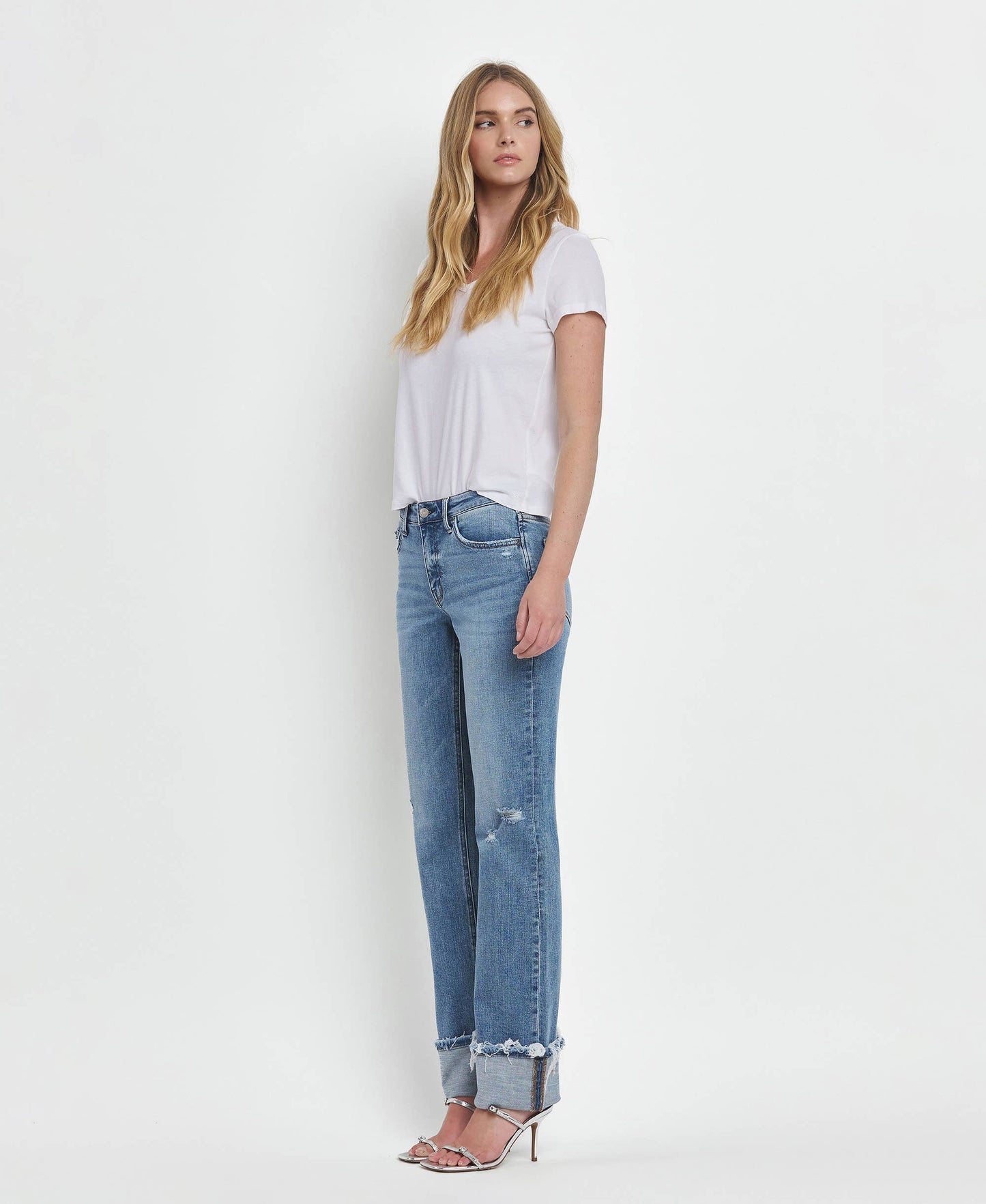 Mid Rise Cuffed Straight Jeans