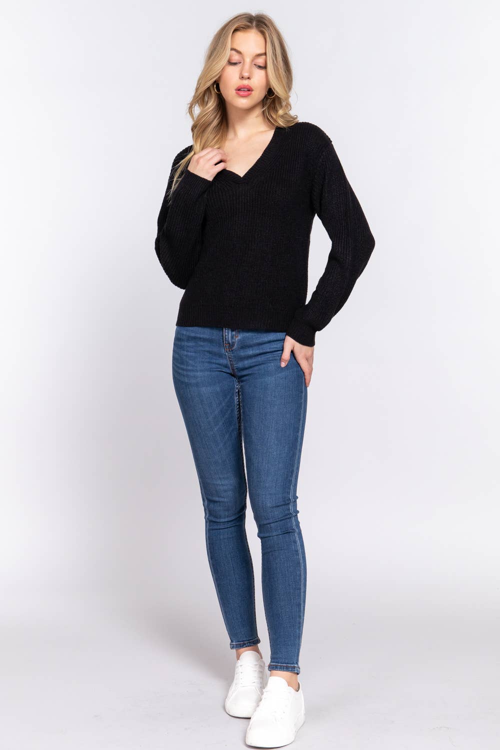 Long Sleeve V-neck Sweater