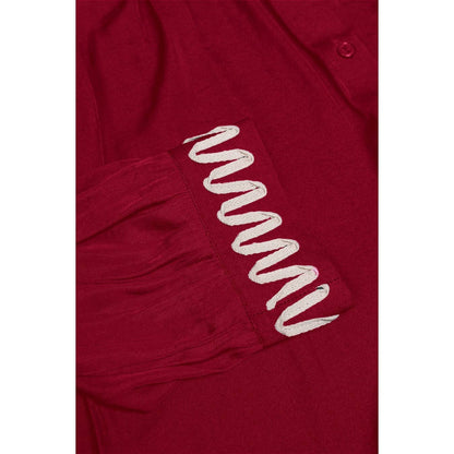 Abstract Applique Popover Blouse