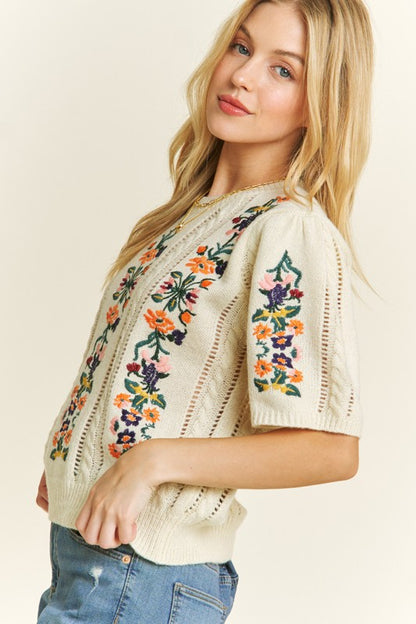 Cute Floral Embroidery Casual Pullover Sweater