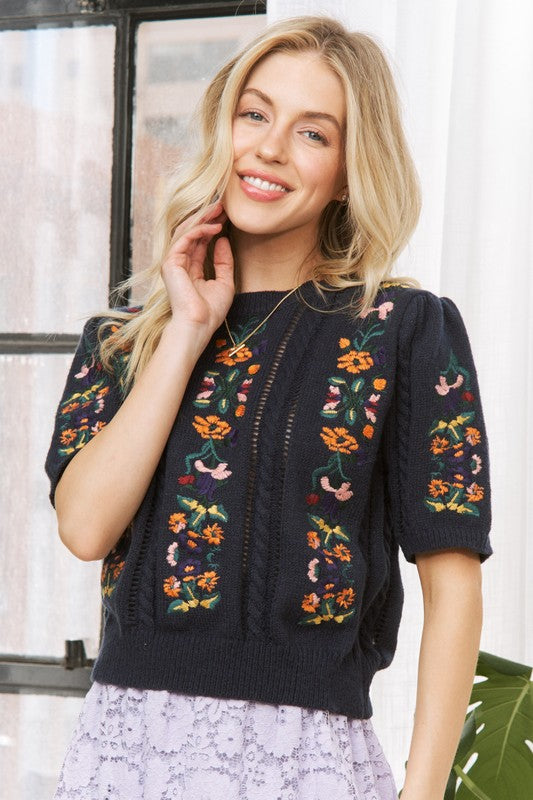 Cute Floral Embroidery Casual Pullover Sweater