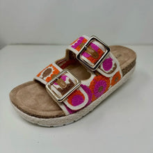 Load image into Gallery viewer, Pink Retro Floral Buckle Sandals