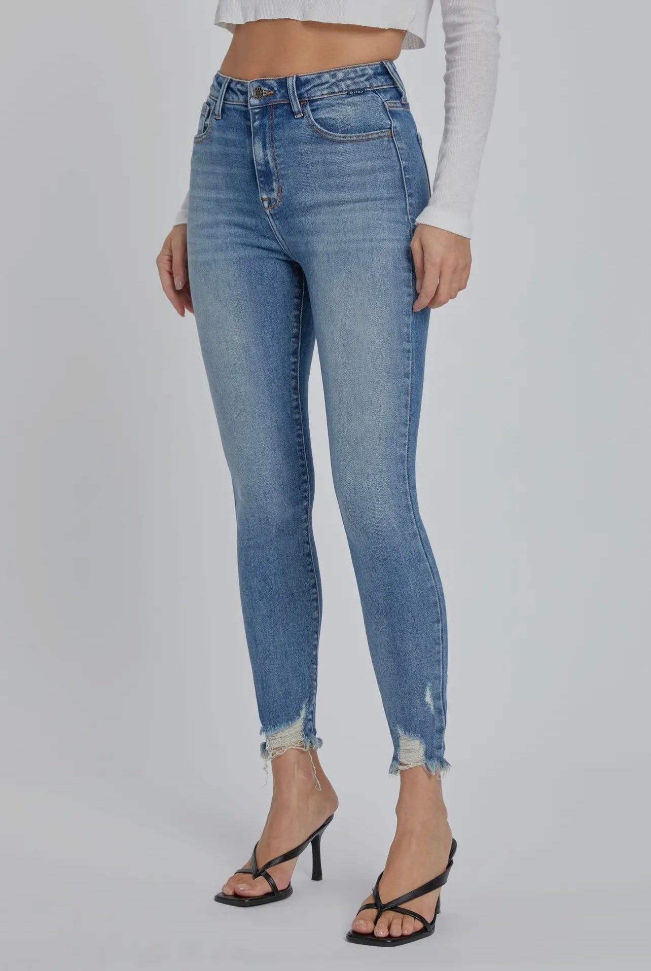 CELLO High Rise Ankle Skinny With Frayed Hem