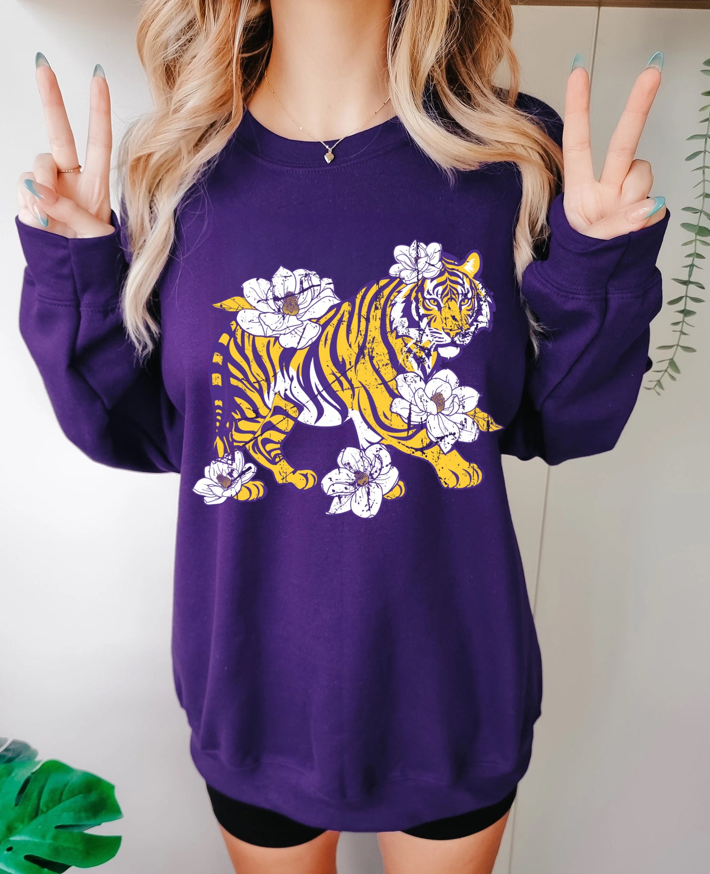 Magnolia Tiger Sweatshirt