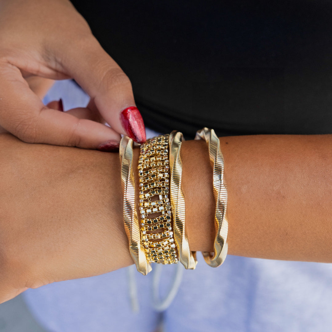 Erimish Leona Gold (Size Small) Bracelet Set